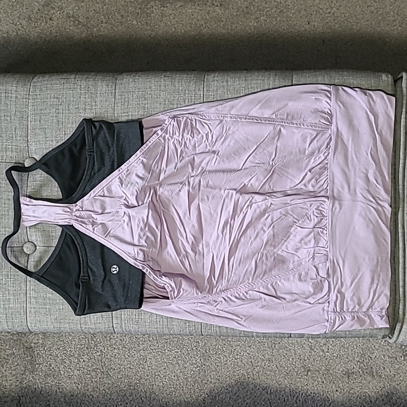 Lululemon tank Sz4 - Picture 4 of 5